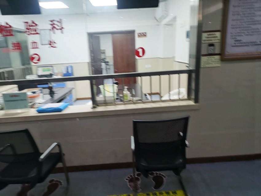 實驗室超純水設(shè)備 實驗室超純水設(shè)備